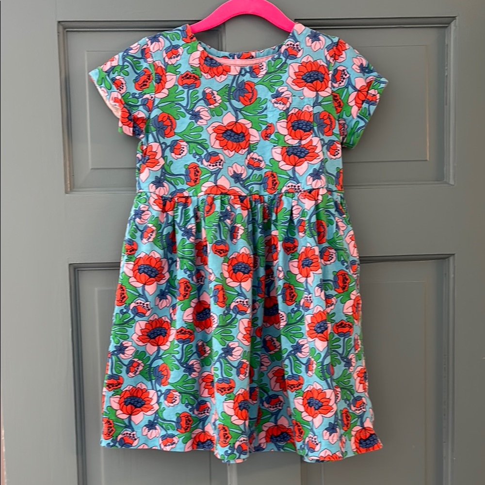 Mini Boden Floral Dress with pockets! Size 7-8